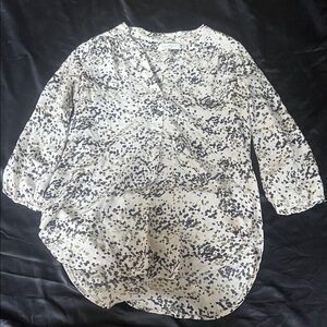 Amour Vert Black & Olive Speckled Silk Blouse – Size S / 100% Silk Luxury Top